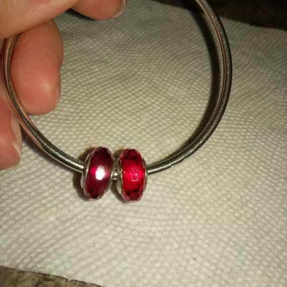 Pandora pair of Murano glass red charms - Picture 3 of 8